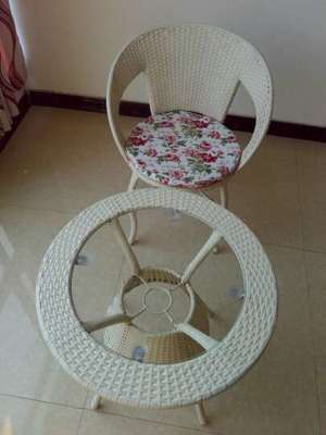 賽森 藤椅三件套特價(jià)陽(yáng)臺(tái)桌椅套件五休閑戶外田園家具庭院茶幾組合椅子咖啡廳賓館奶茶店組合批發(fā) 米白色帶坐墊. 兩個(gè)椅子+茶幾--整體還可以&hellip;&hellip.